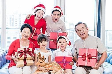 《战神4》领衔！6月份PS+会免游戏流出